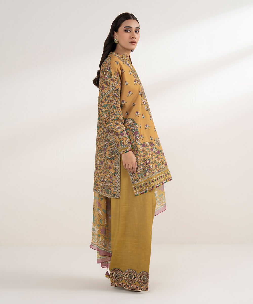 Women's Unstitched Blended Grip Silk Printed Yellow 3 Piece Suit