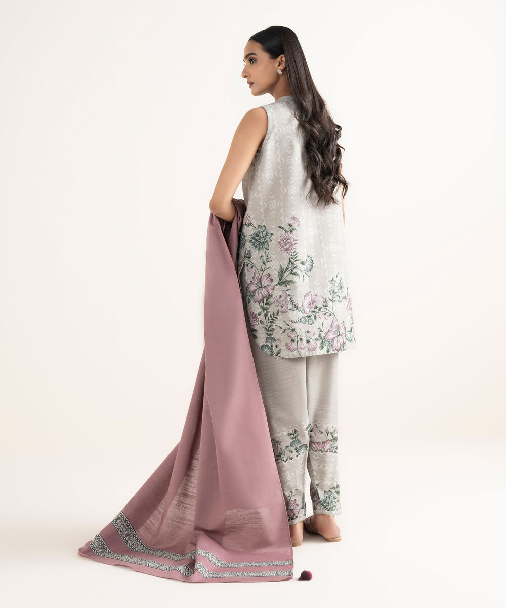 Women's Unstitched Khaddar Printed Grey 3 Piece Suit