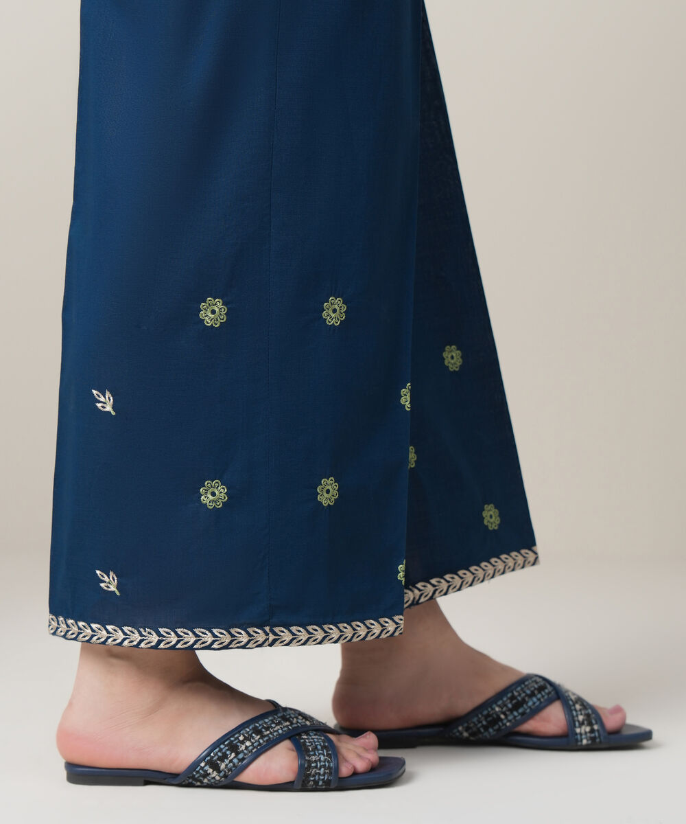 Women's RTW Cross Hatch Blue Embroidered Trousers
