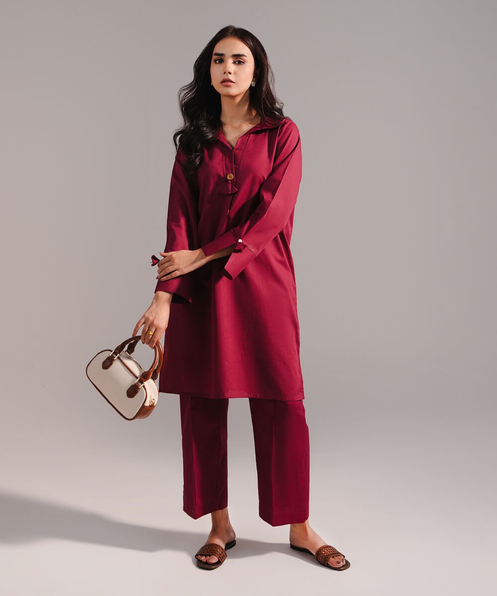 Women's RTW Crosshatch Solid Maroon Straight Shirt