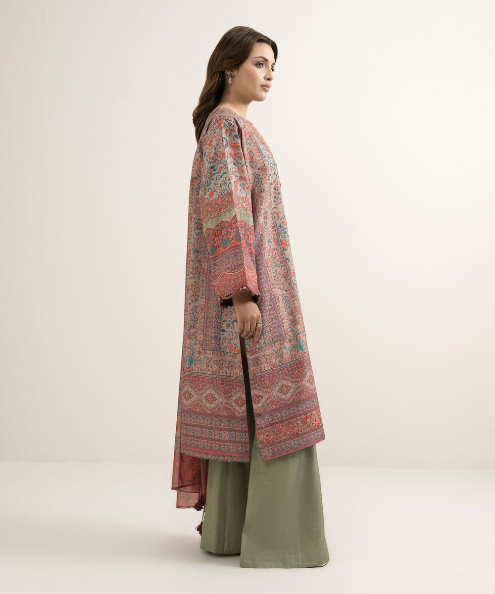 Women's Unstitched Blended Grip Silk Embroidered Multi 3 Piece Suit