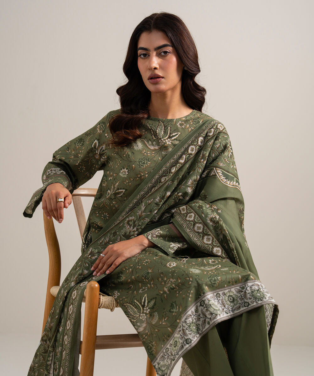Women's Unstitched Lawn Printed Green 3 Piece Suit