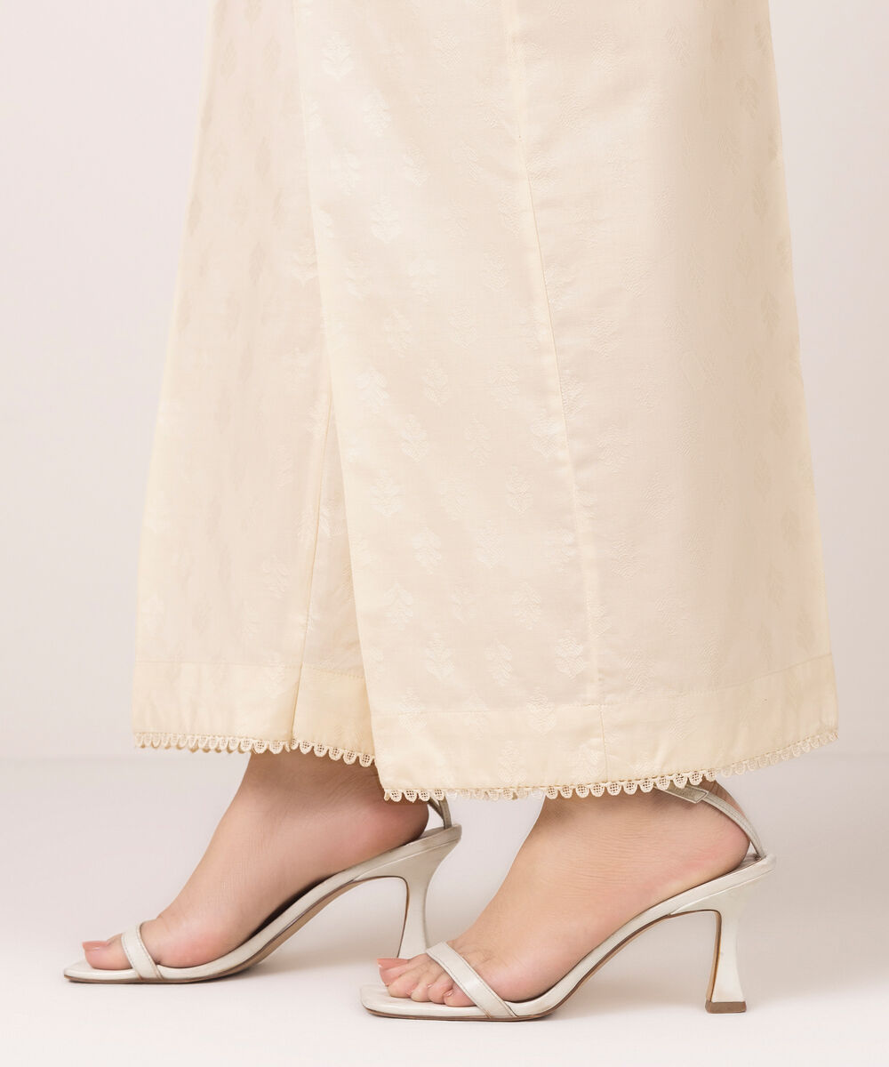 Women's RTW Self Jacquard Solid Off White Culottes