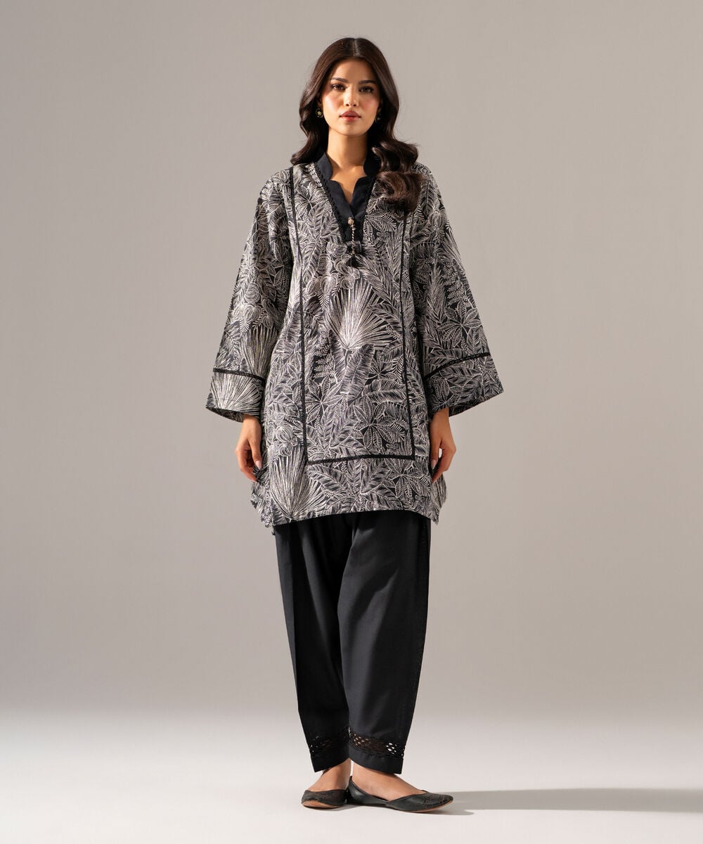 Women's RTW Cross Hatch Printed Black Straight Shirt