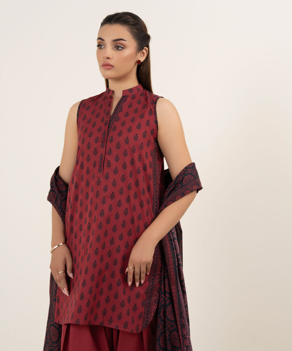 Women's Unstitched Lawn Printed Multi 3 Piece Suit