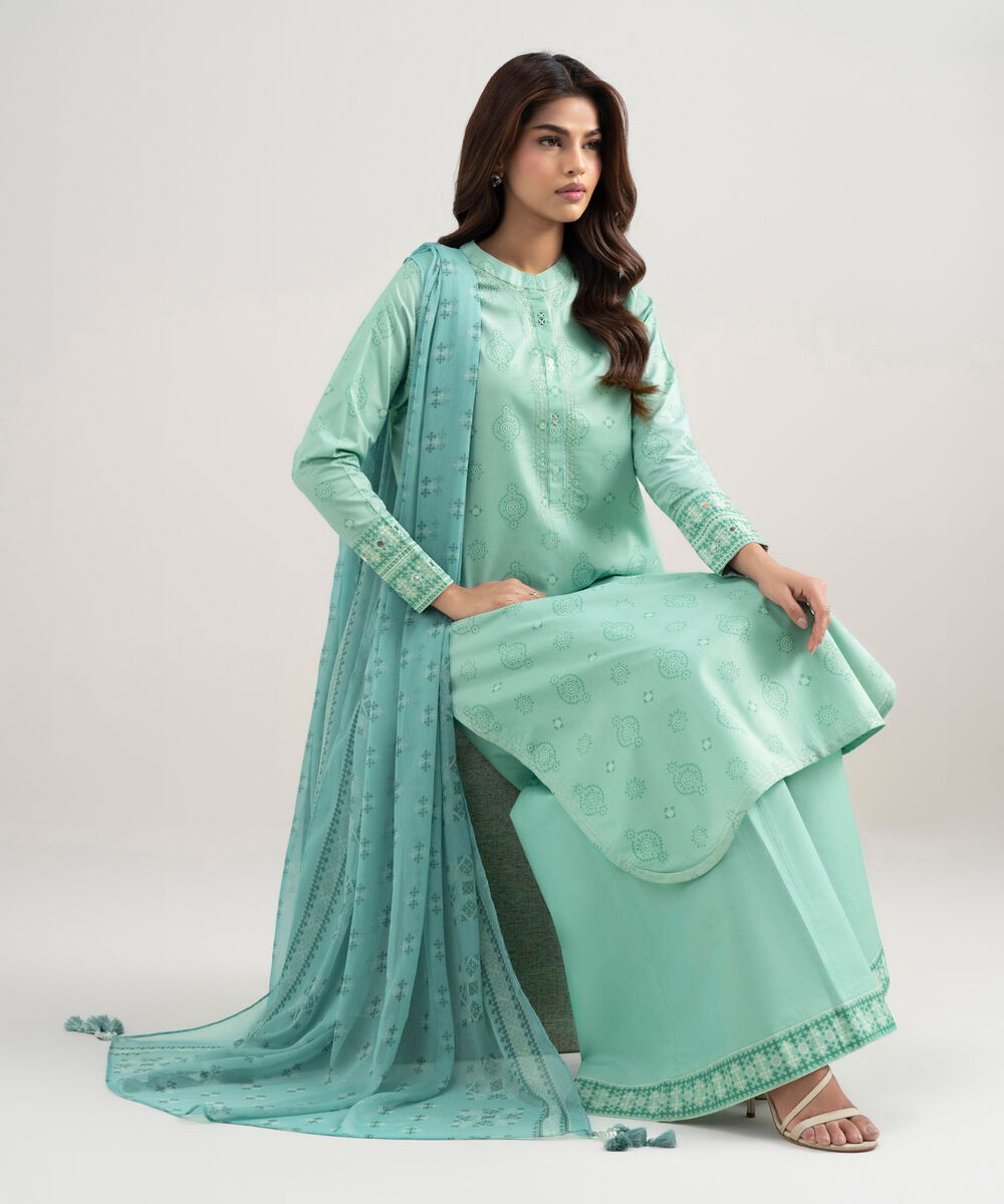 Women's Unstitched Zari Lawn Printed Green 3 Piece Suit