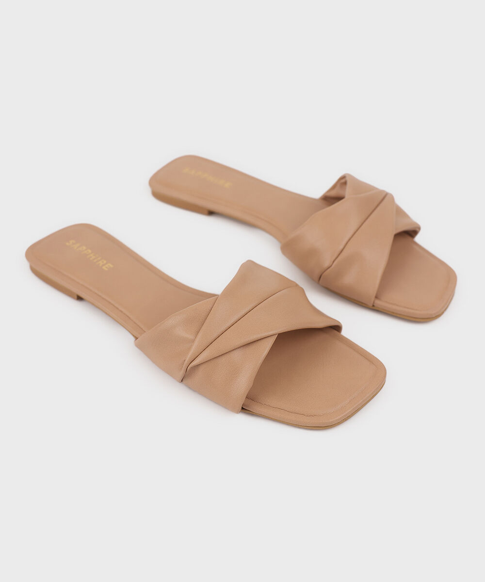 Women's Beige Flats