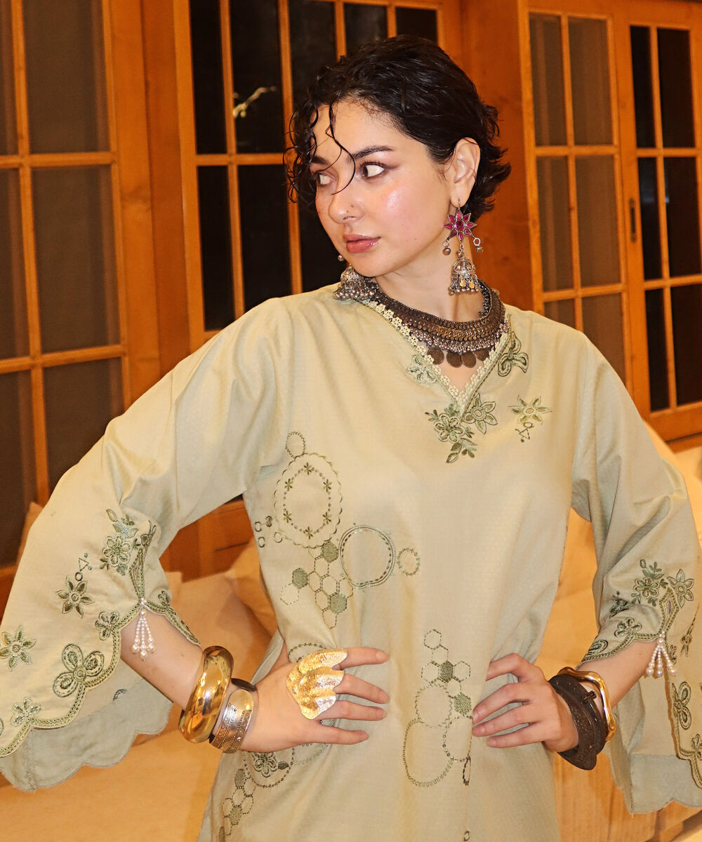 Women's RTW Dobby Solid Embroidered Green Straight Shirt