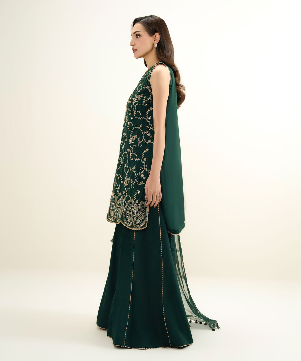 Women's Unstitched Blended Chiffon Embroidered Green 3 Piece Suit