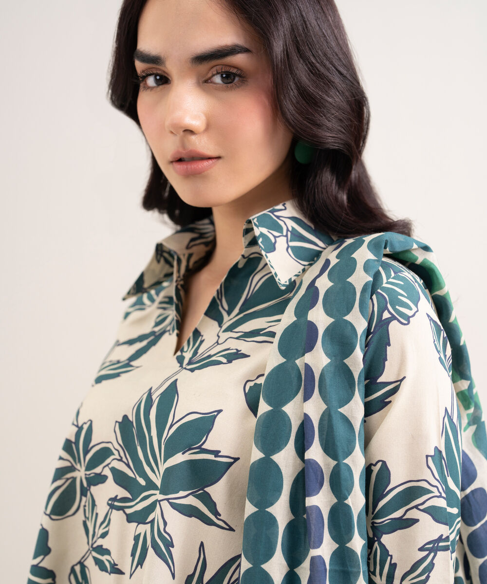 Women's Unstitched Lawn Printed Green 3 Piece Suit