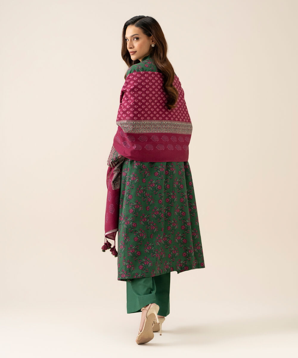 Women's Unstitched Light Khaddar Embroidered Green 3 Piece Suit