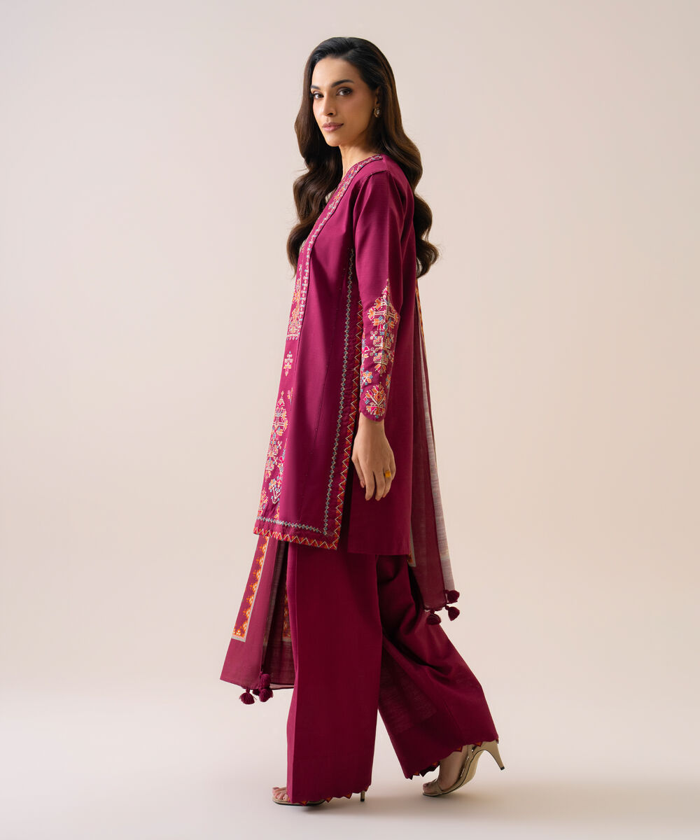 Women's Unstitched Light Khaddar Embroidered Magenta 3 Piece Suit