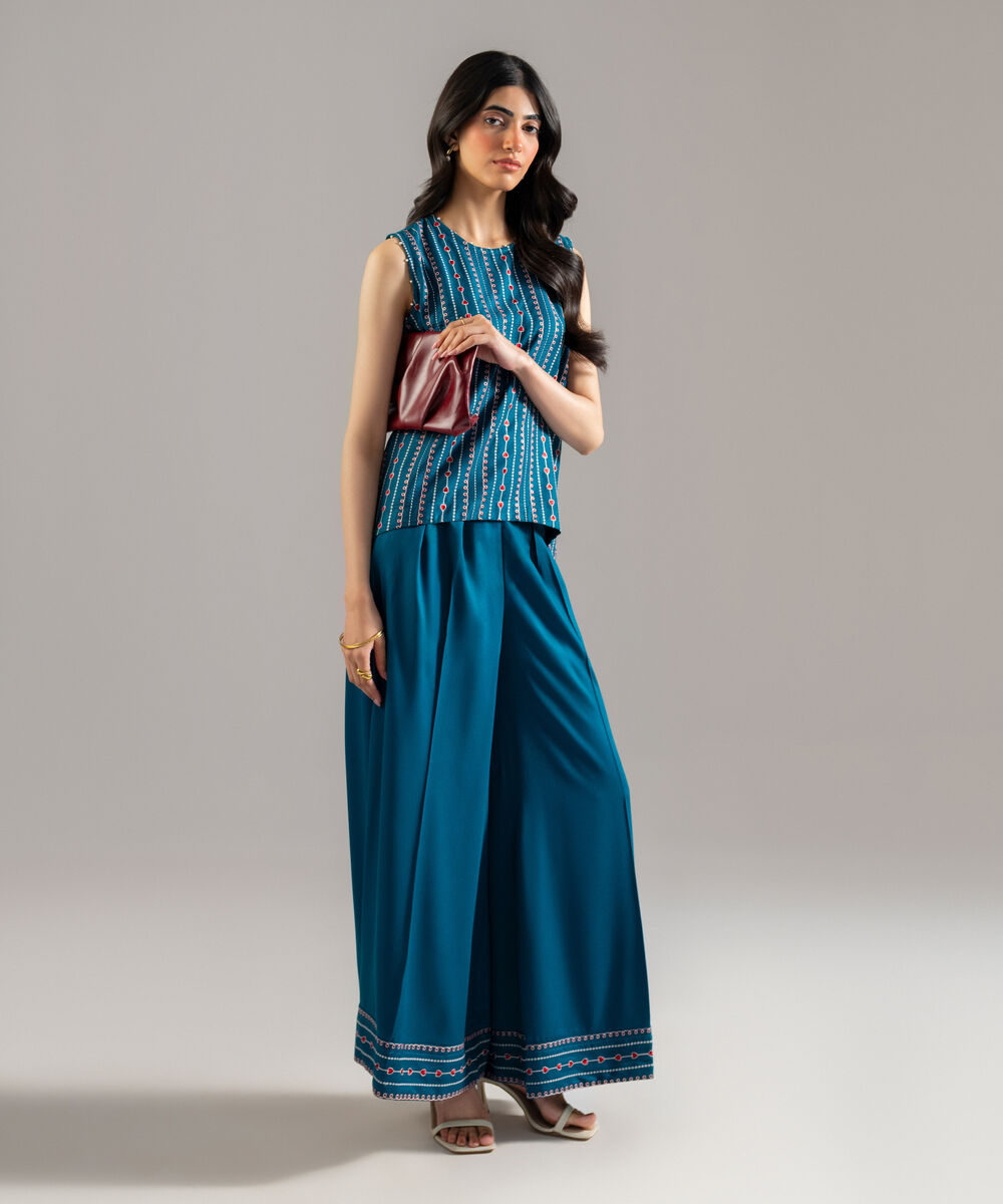Women's RTW Bedford Solid Embroidered Teal Straight Shirt
