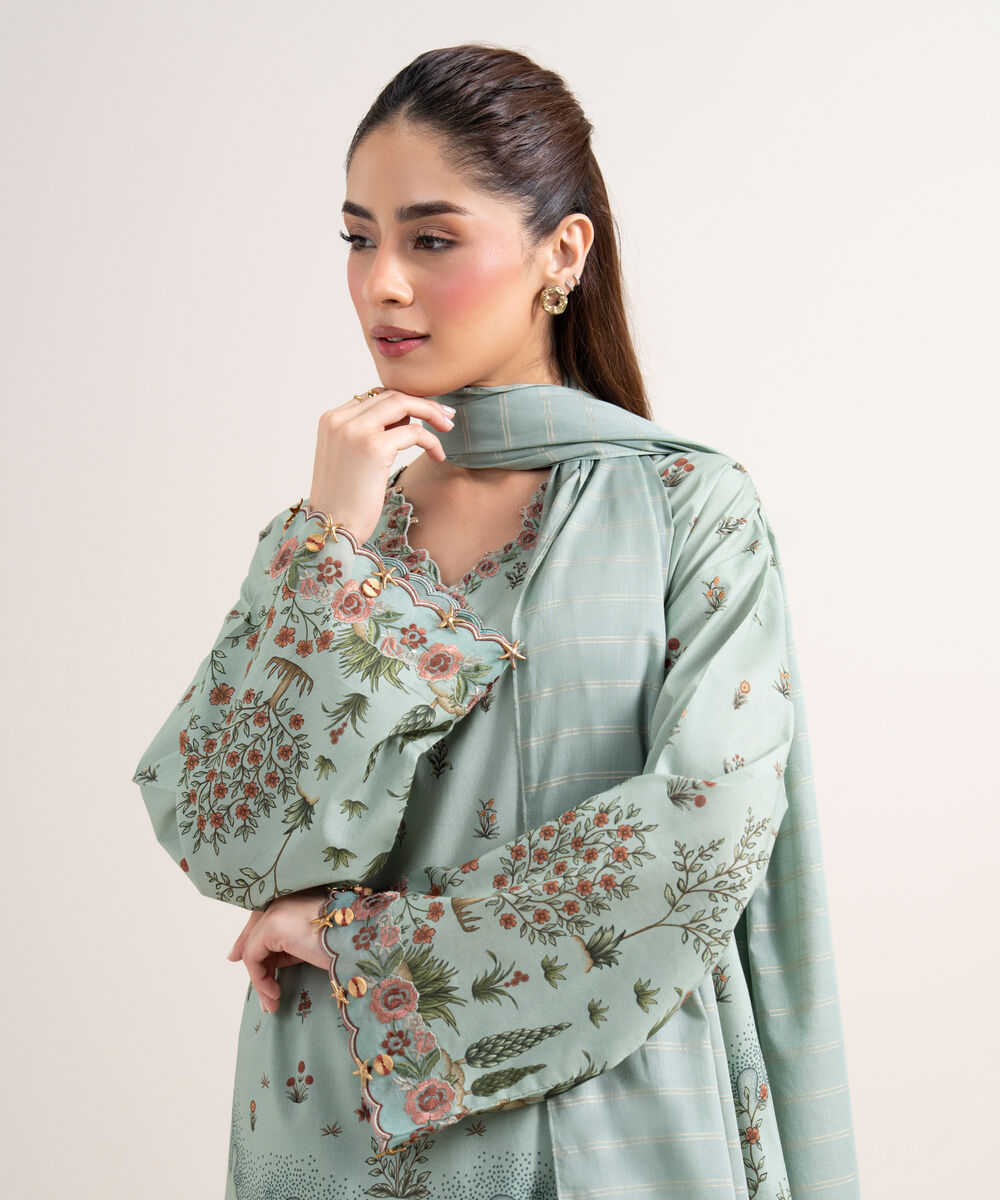 Women's Unstitched Lawn Embroidered Green 3 Piece Suit