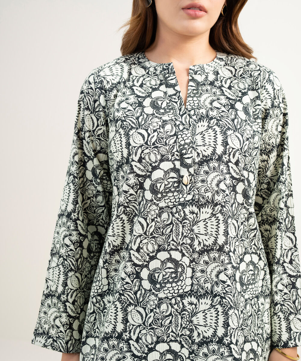 Women's RTW Seersucker Printed Black Straight Shirt