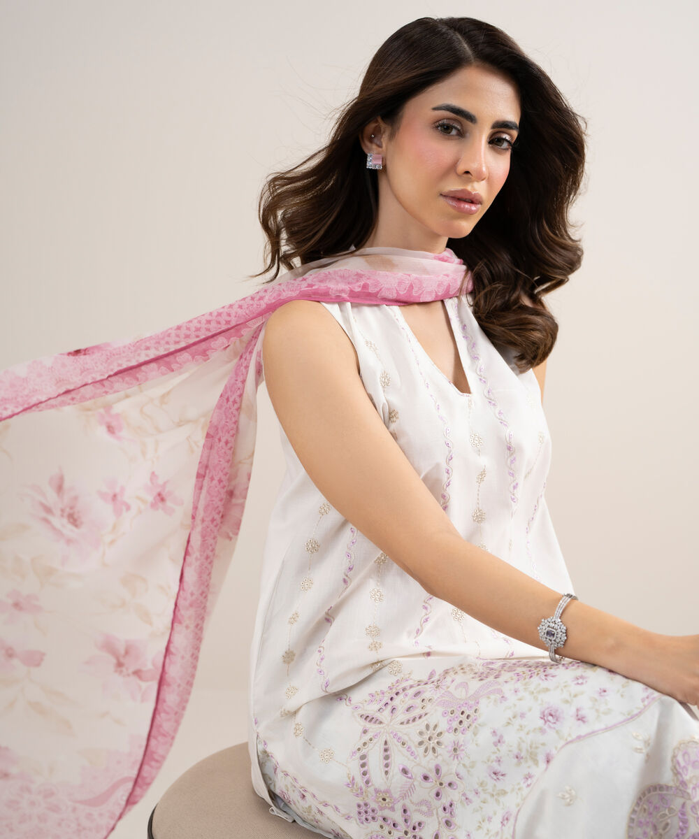 Women's Unstitched Dobby Embroidered Off White 3 Piece Suit