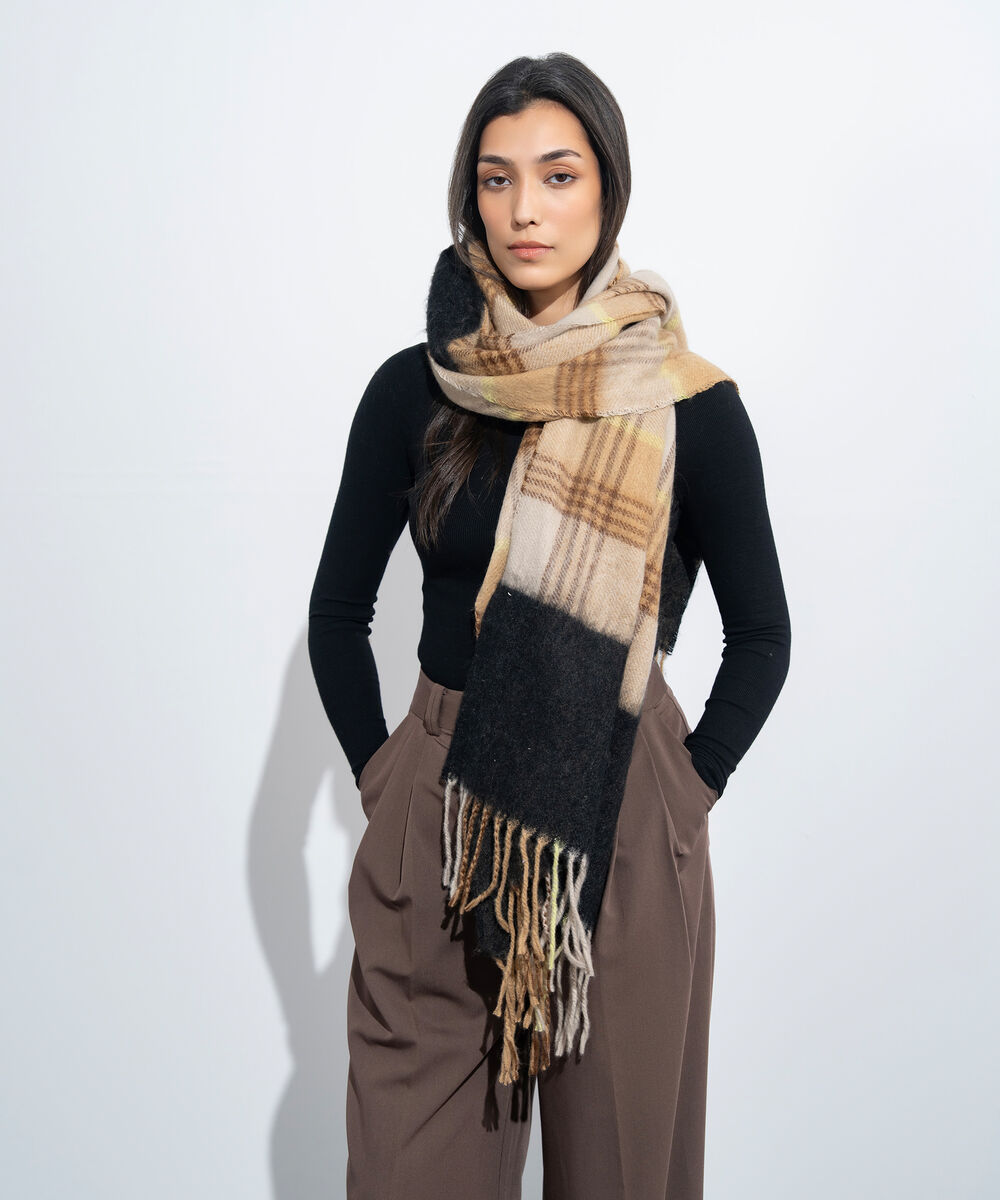 Women's Western Wear Black & Beige Plain Woollen Scarf