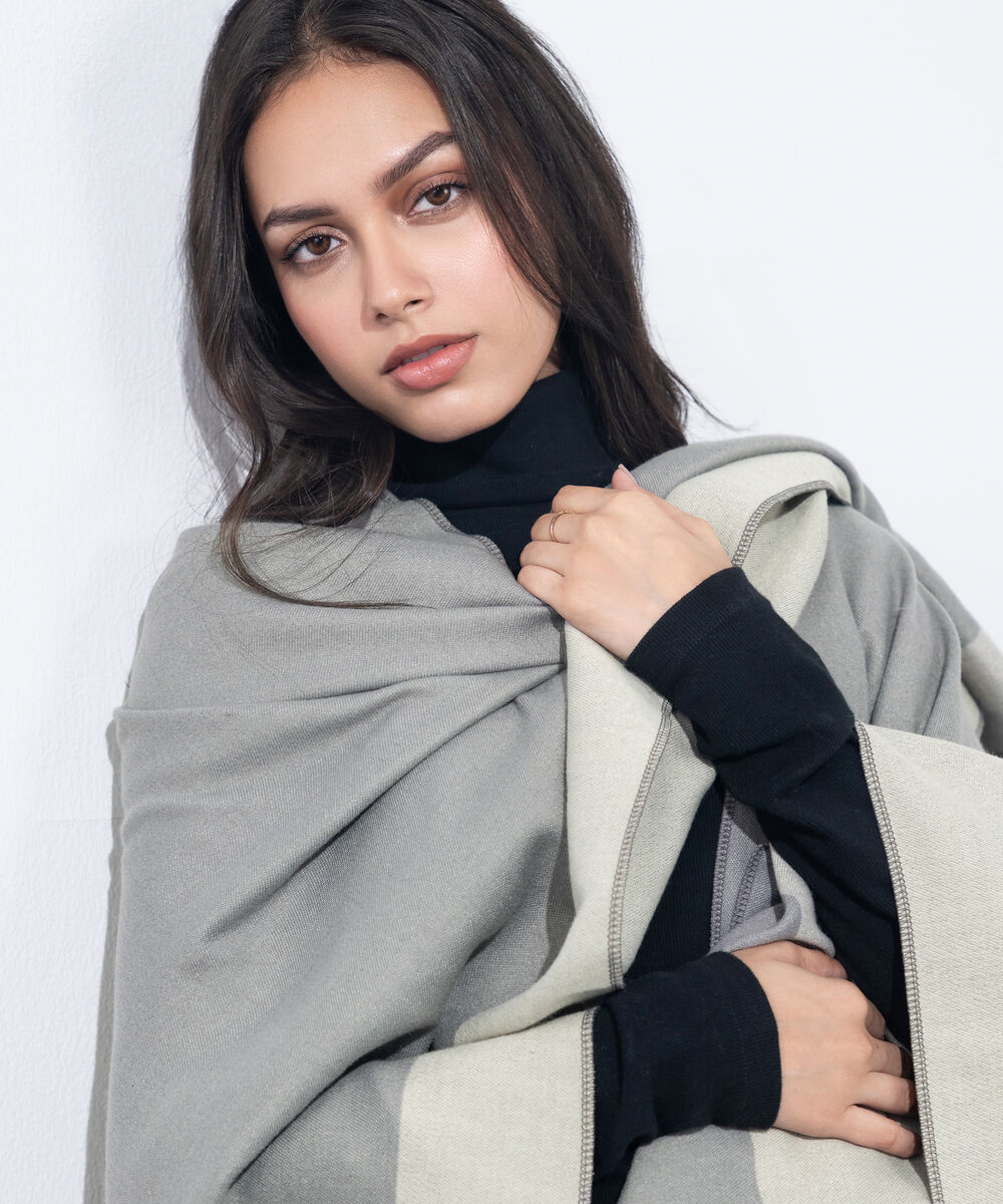 Women's Western Wear Light Grey Cape Shawl