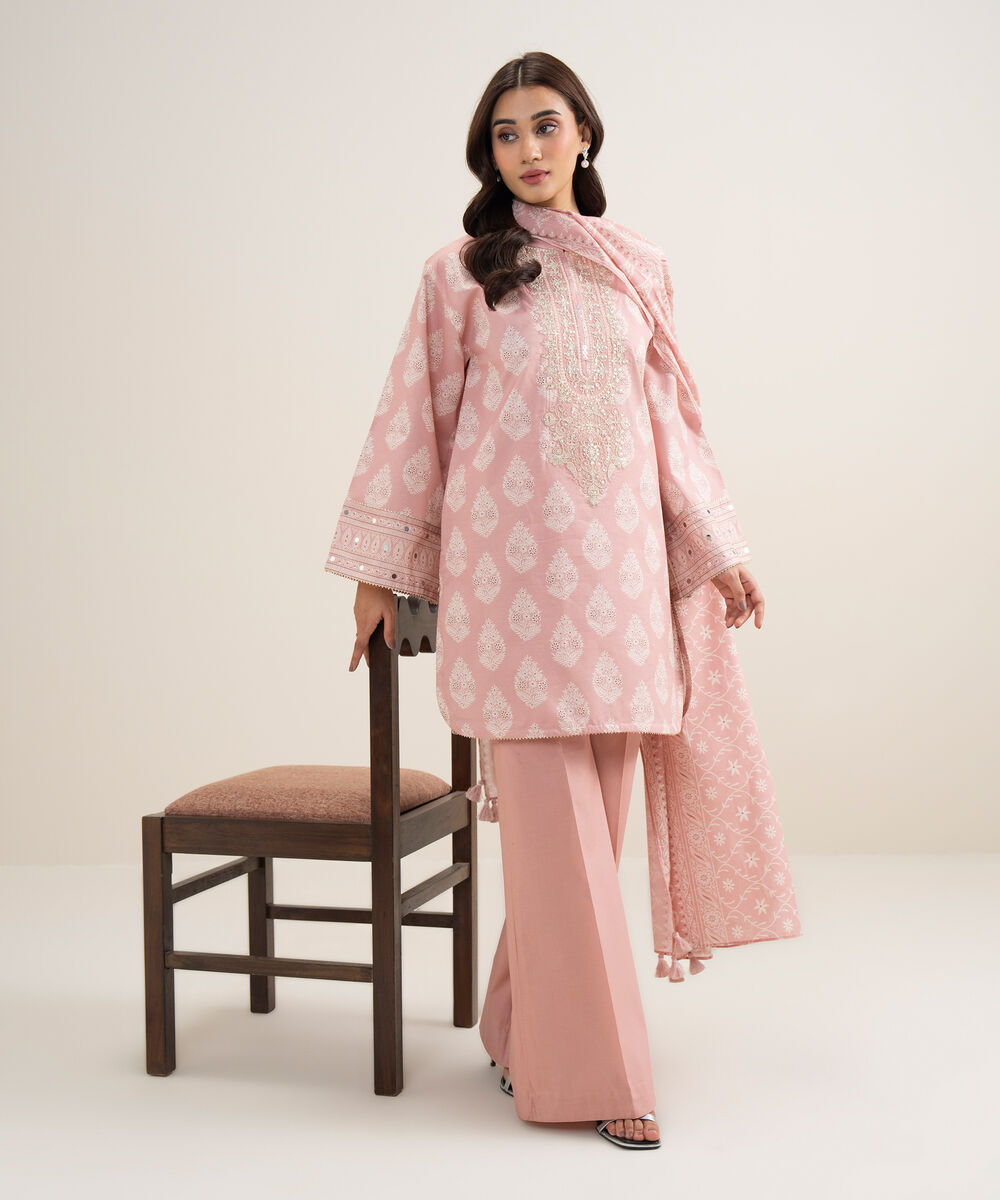 Women's Unstitched Lawn Embroidered Tea Pink 3 Piece Suit
