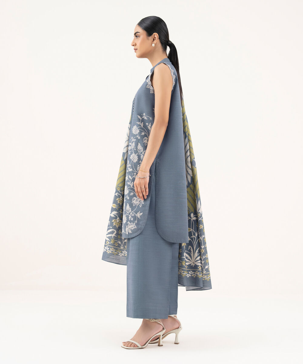 Women's Unstitched Light Khaddar Embroidered Grey 3 Piece Suit