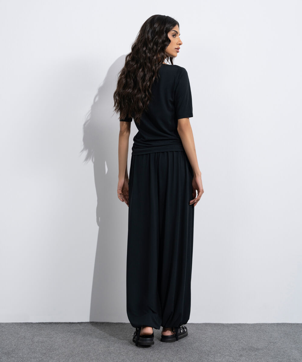 Women's Black Flowing Balloon Trousers