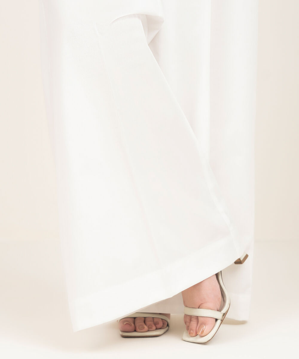 Women's RTW Lawn Solid White Flared Pants