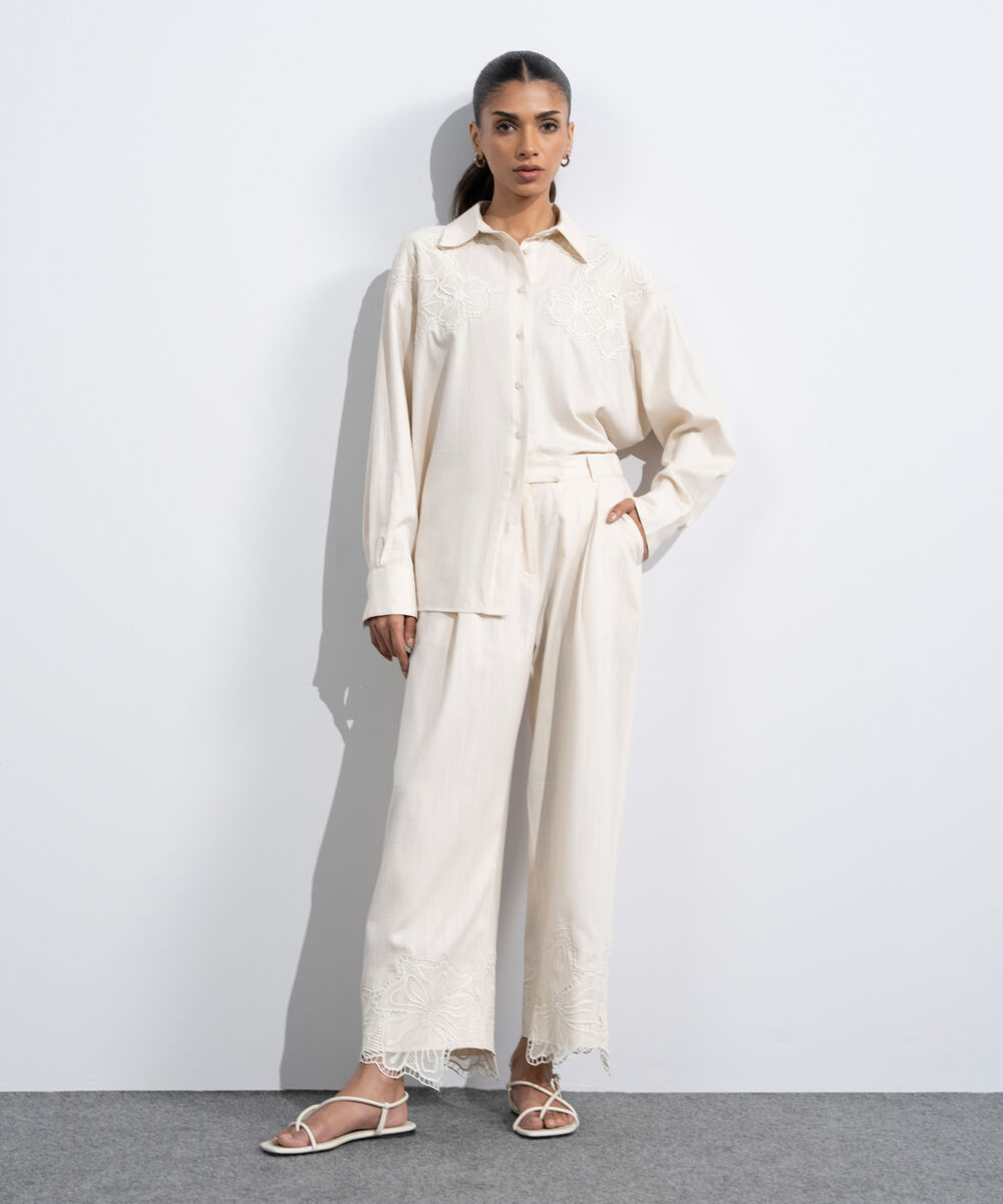 Women's Western Off-white Straight-Fit Embroidered Trouser