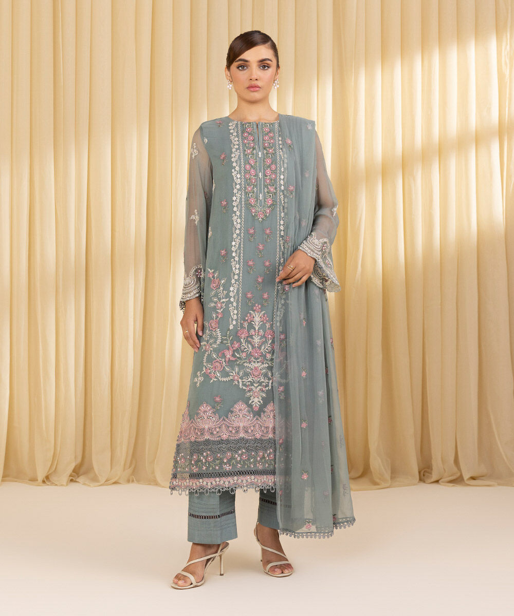 Unstitched Women's Grey Crinkle Chiffon 3 Piece Suit