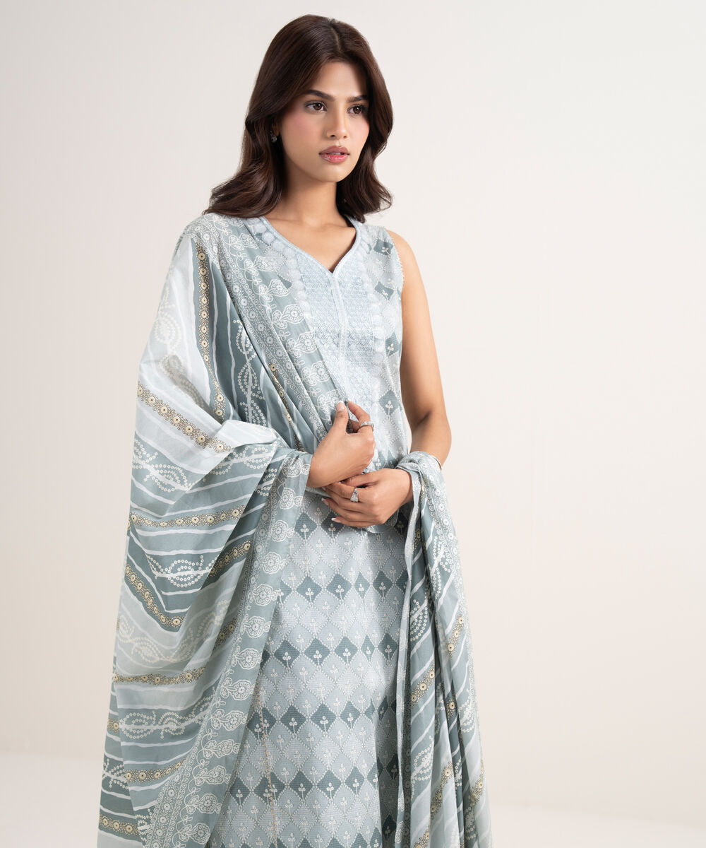 Women's Unstitched Lawn Grey Embroidered 3 Piece Suit