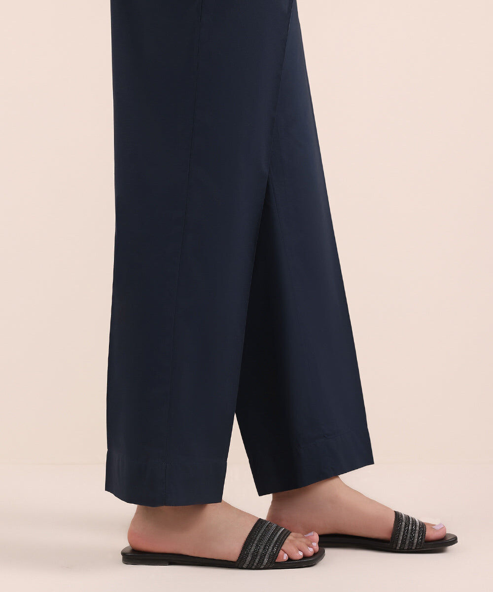 Woman - Blue Solid Cambric Straight Pants