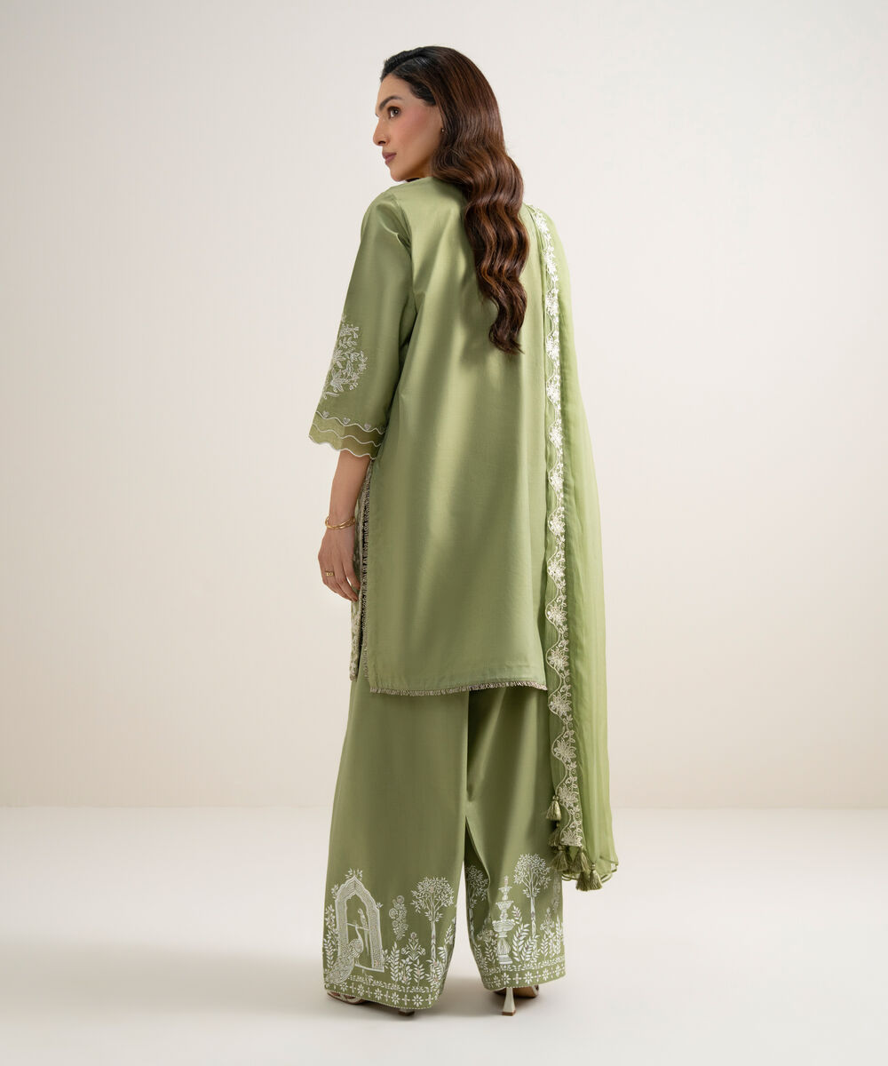 Women's Unstitched Lawn Embroidered Green 3 Piece Suit