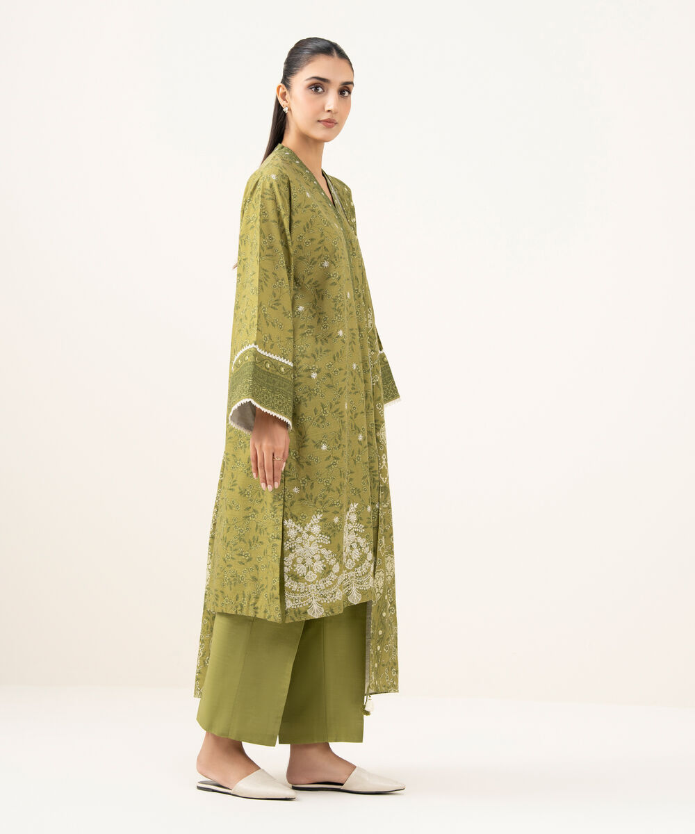 Women's Unstitched Khaddar Embroidered Green 2 Piece Suit