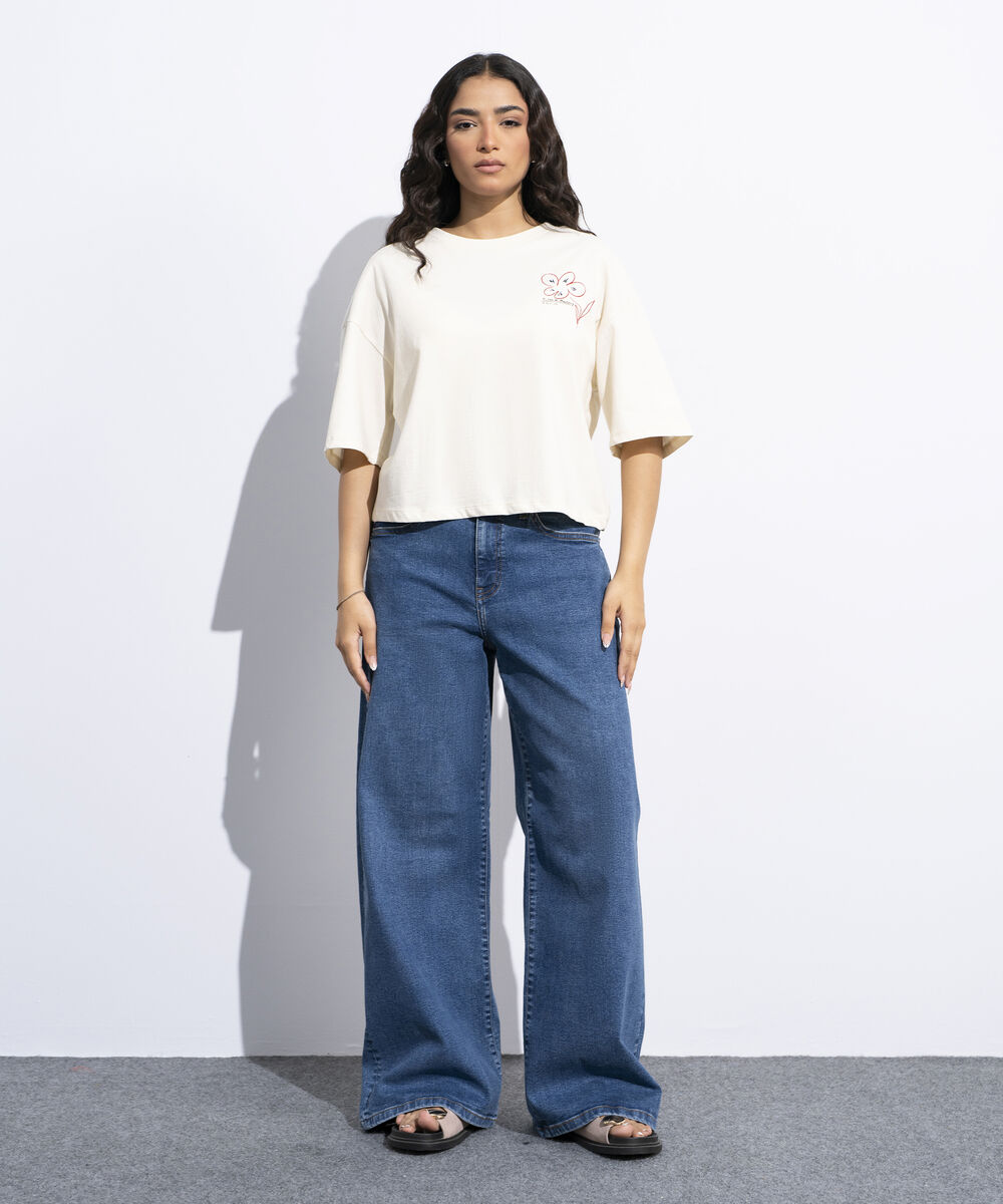 Women's White Short Body Graphic T-Shirt