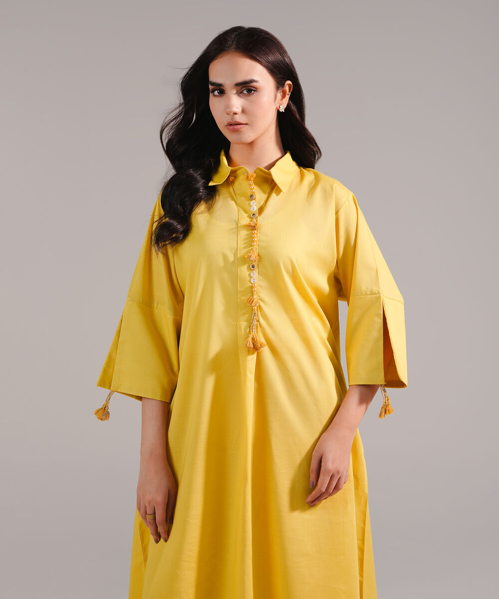 Women's RTW Crosshatch Solid Yellow Straight Shirt