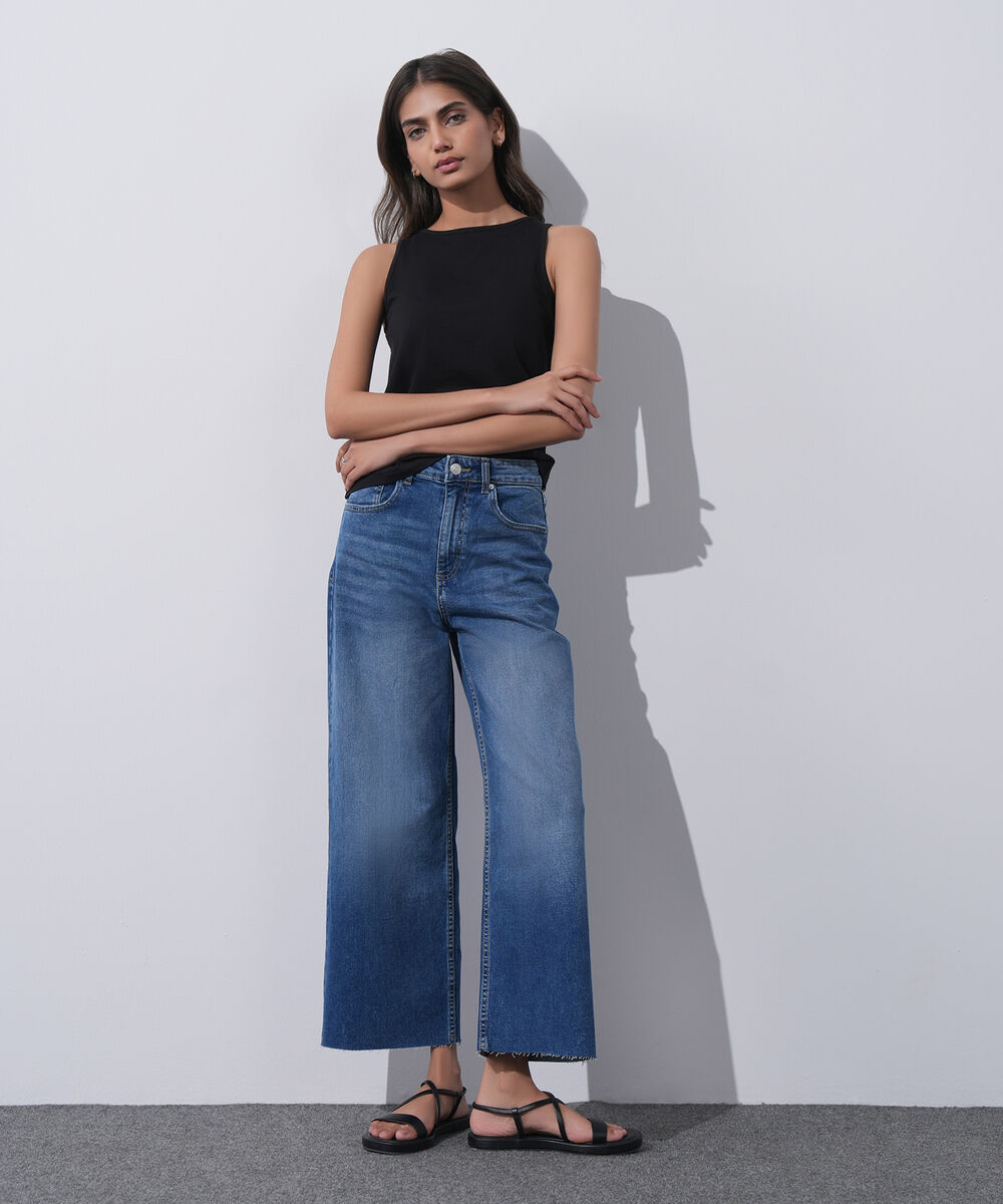 Women's Western Wear Black Sleeveless T-Shirt