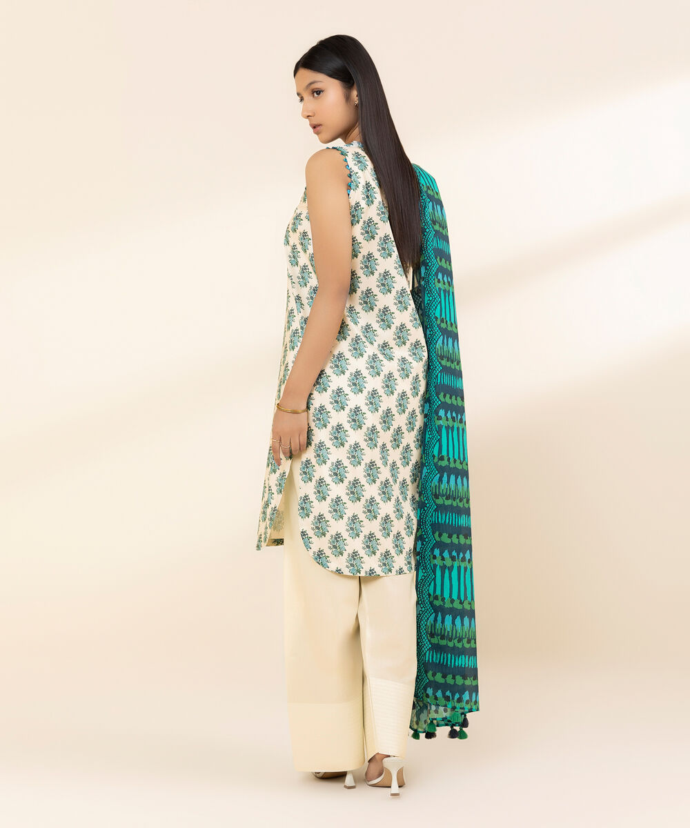 Women's Unstitched Lawn Printed Multi 3 Piece Suit