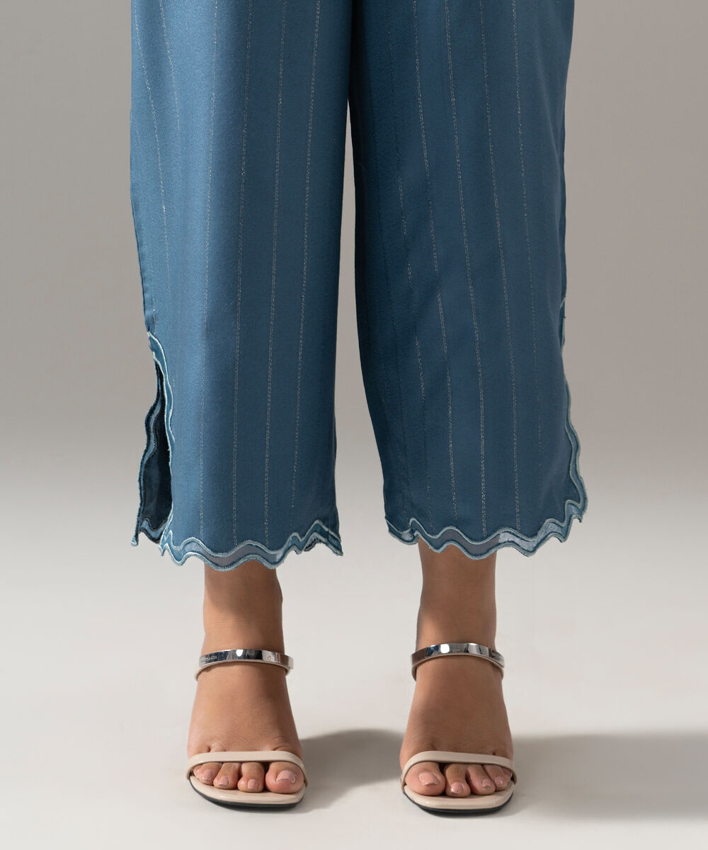 Women's RTW Dobby Crepe Lurix Solid Teal Straight Pants