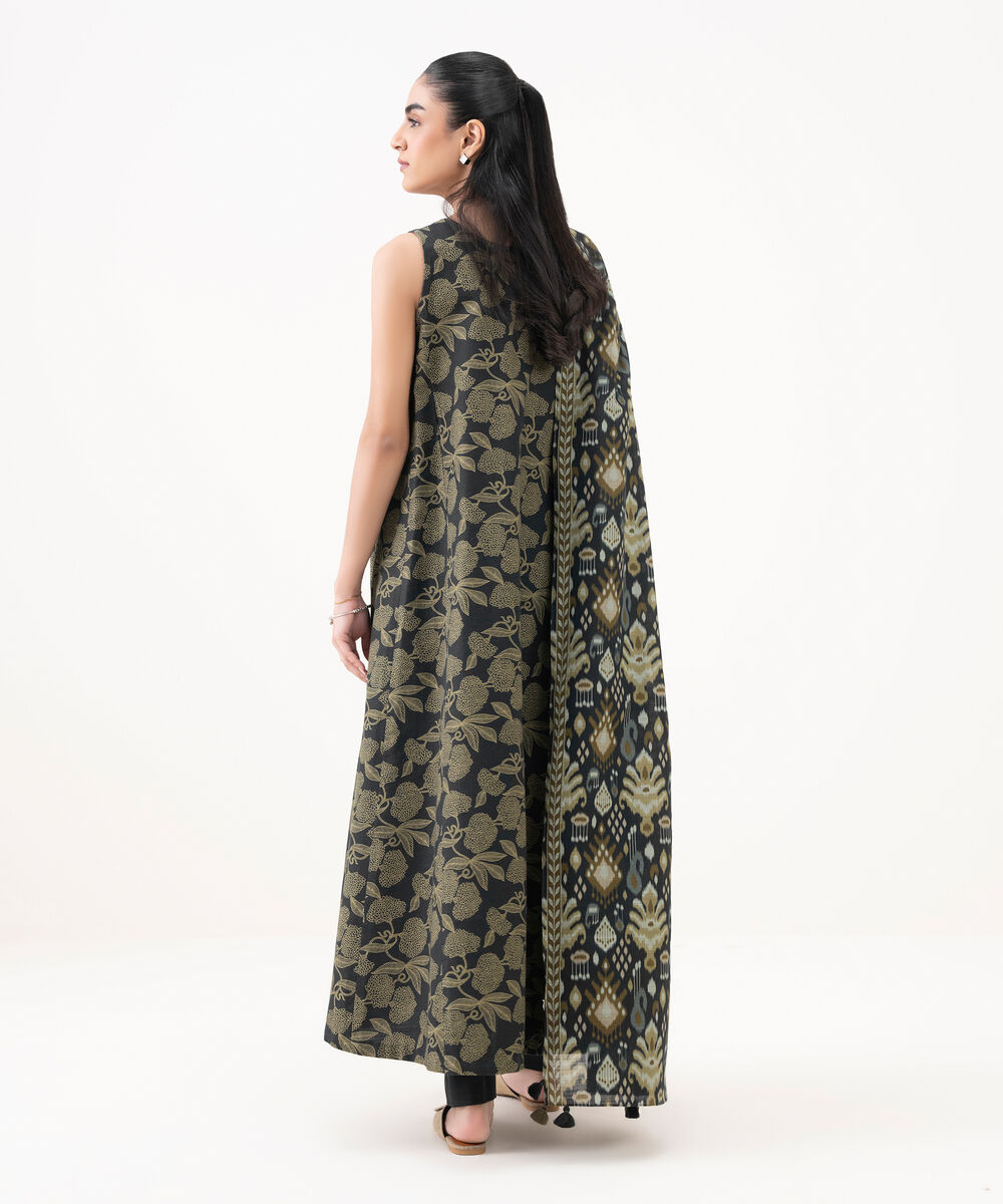 Women's Unstitched Khaddar Printed Black 3 Piece Suit