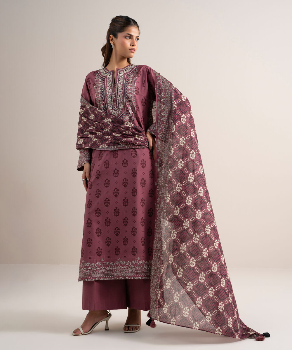 Women's Unstitched Lawn Embroidered Maroon 3 Piece Suit