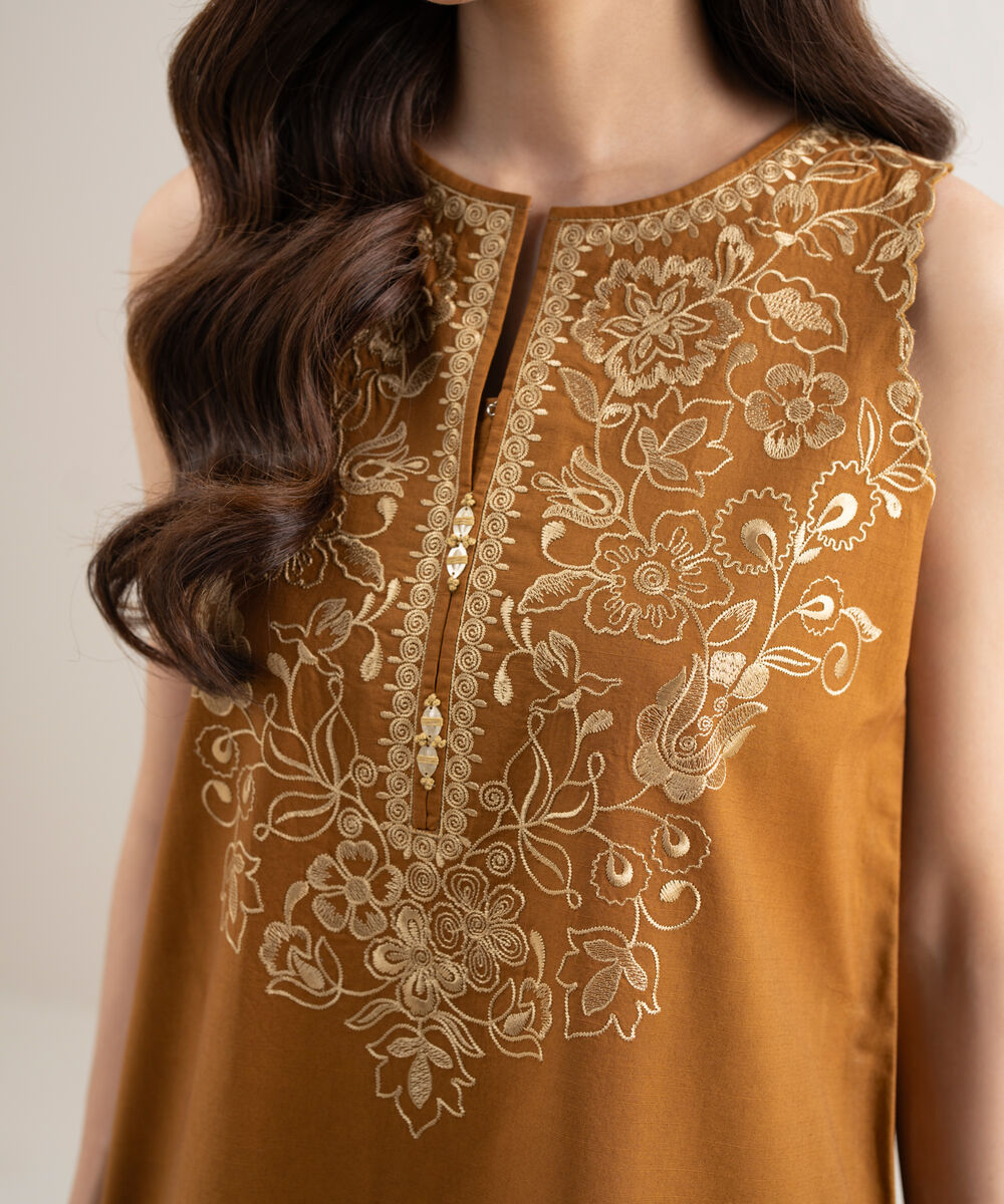 Women's Unstitched Slub Lawn Embroidered Mustard 3 Piece Suit