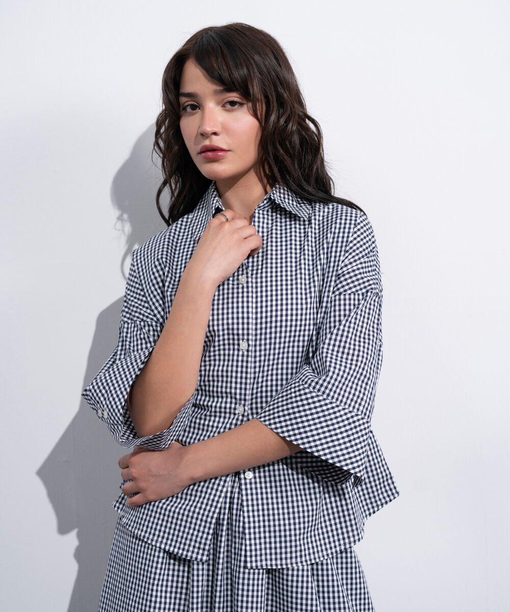 Women's Western White And Navy V-Neck Gingham Top