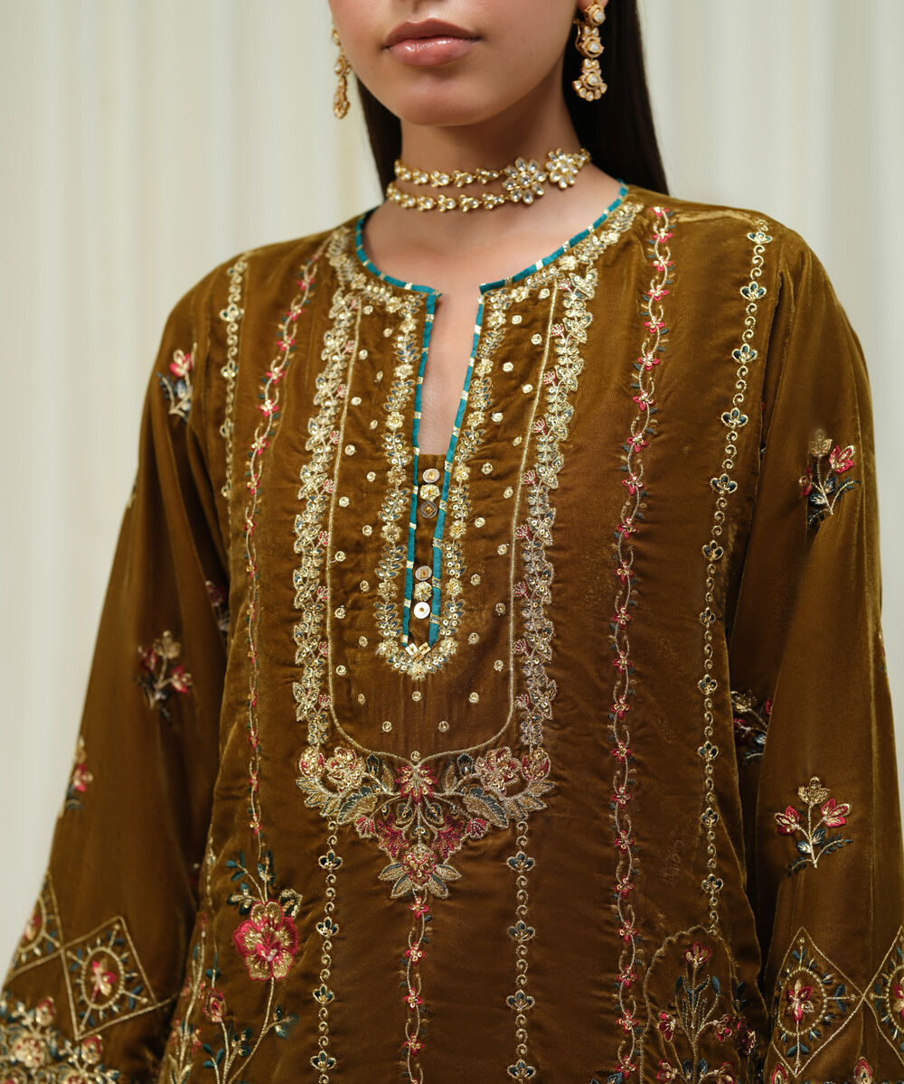 Women's Unstitched Velvet Embroidered Brown 3 Piece Suit