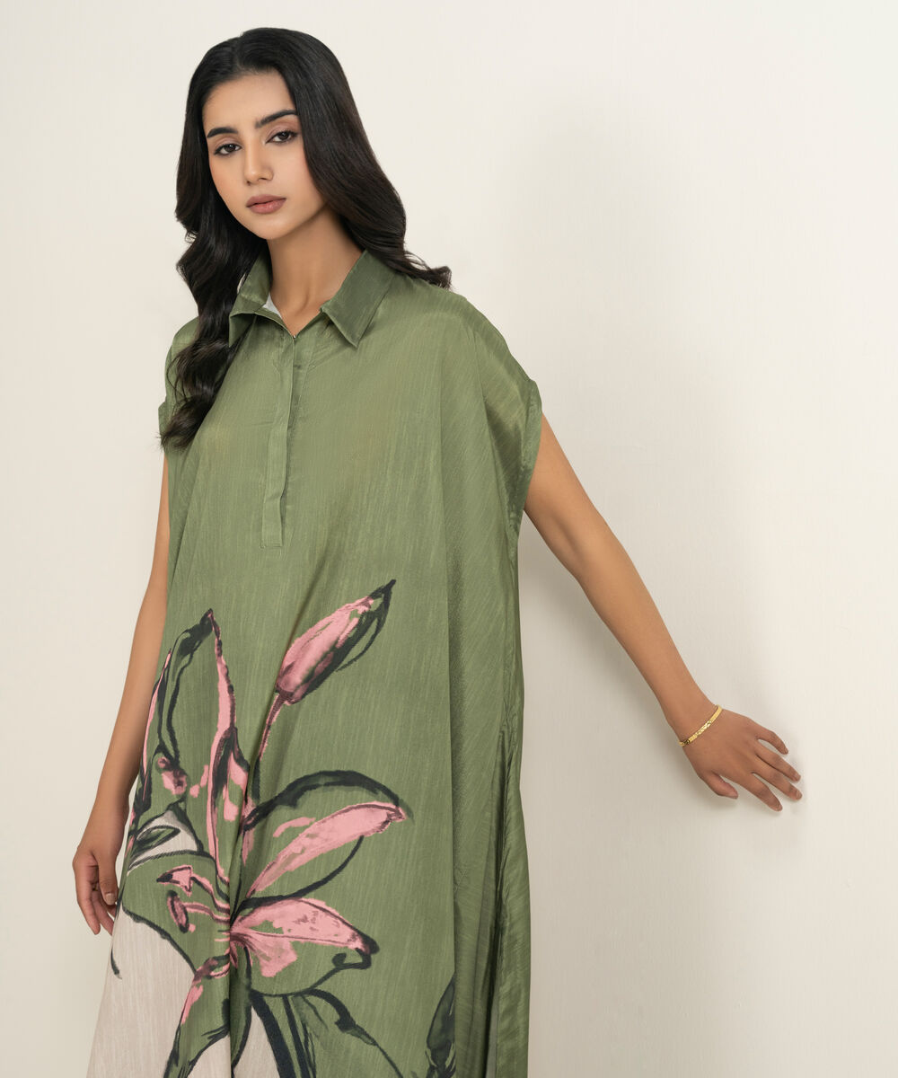 Women's RTW Blended Grip Silk Printed Green 2 Piece Suit