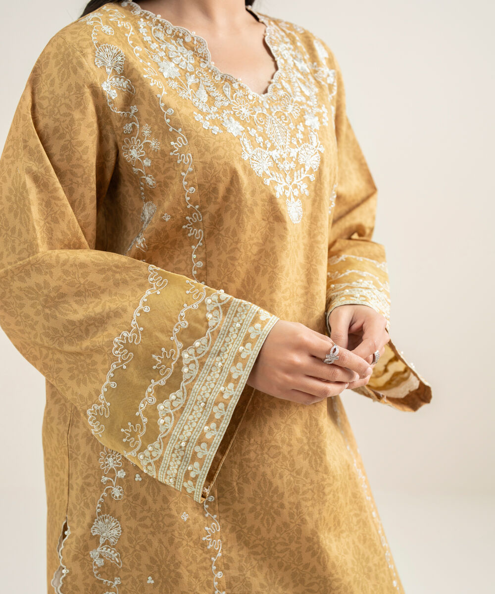 Women's Unstitched Lawn Yellow Embroidered 3 Piece Suit