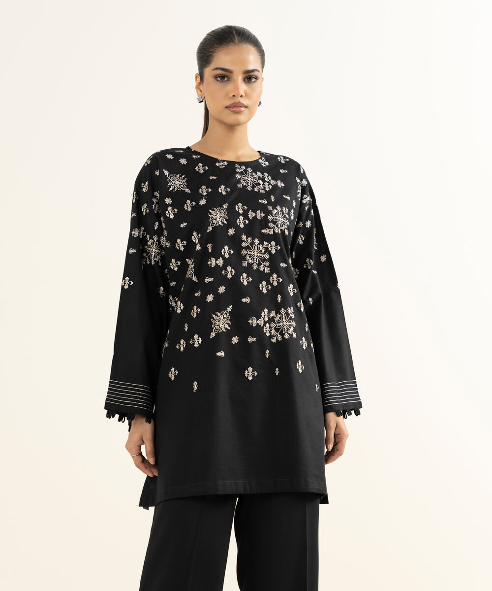 Women's RTW Bedford  Embroidered Black Boxy Shirt