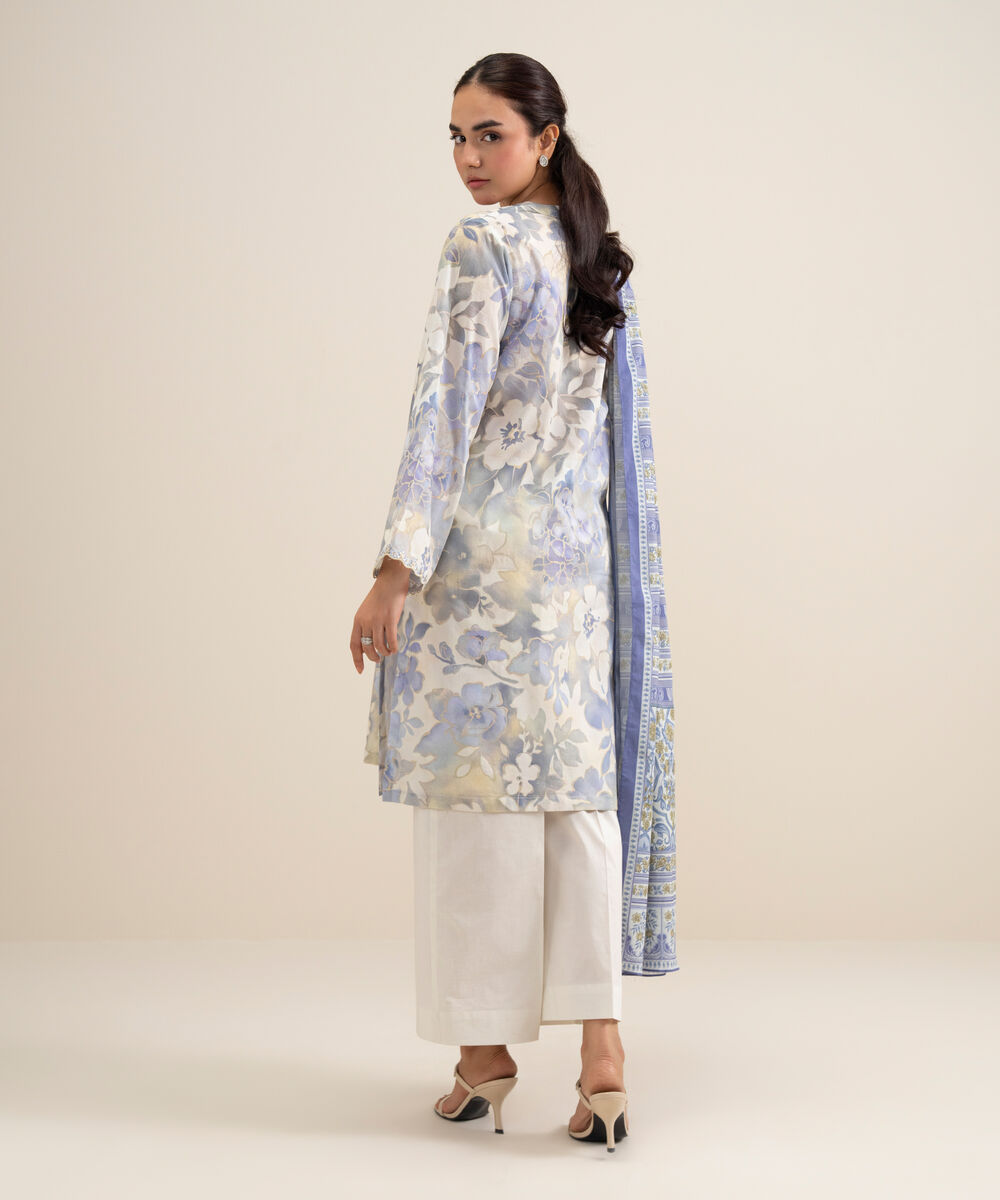 Women's Unstitched Lawn Embroidered Tea Pink and Off White 3 Piece Suit