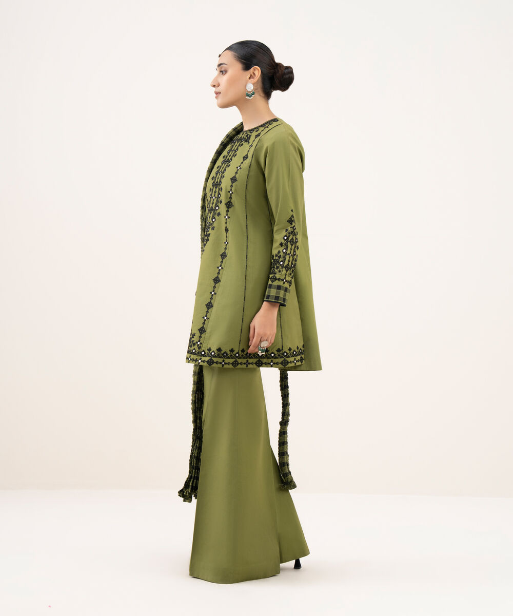 Women's Unstitched Lawn Embroidered Green 3 Piece Suit