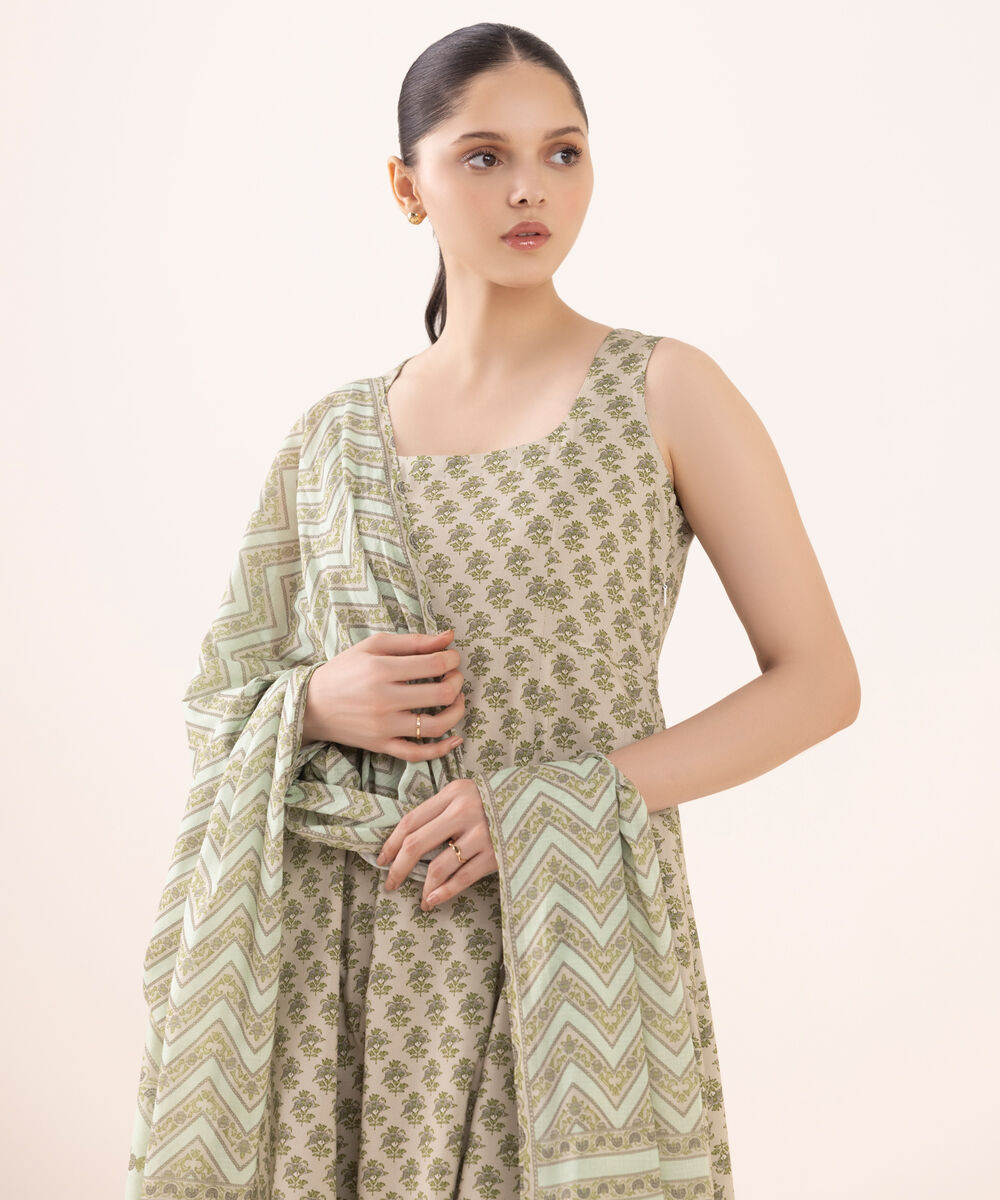 Women's Unstitched Arabic Lawn Printed Grey 3 Piece Suit