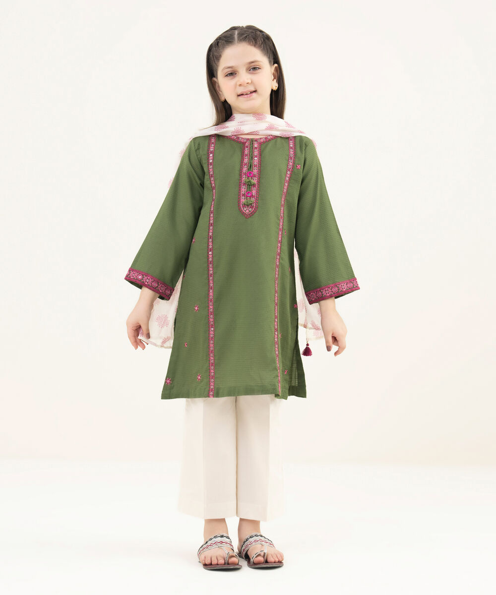 Girls Two Piece Embroidered Textured Lawn Shirt Dupatta