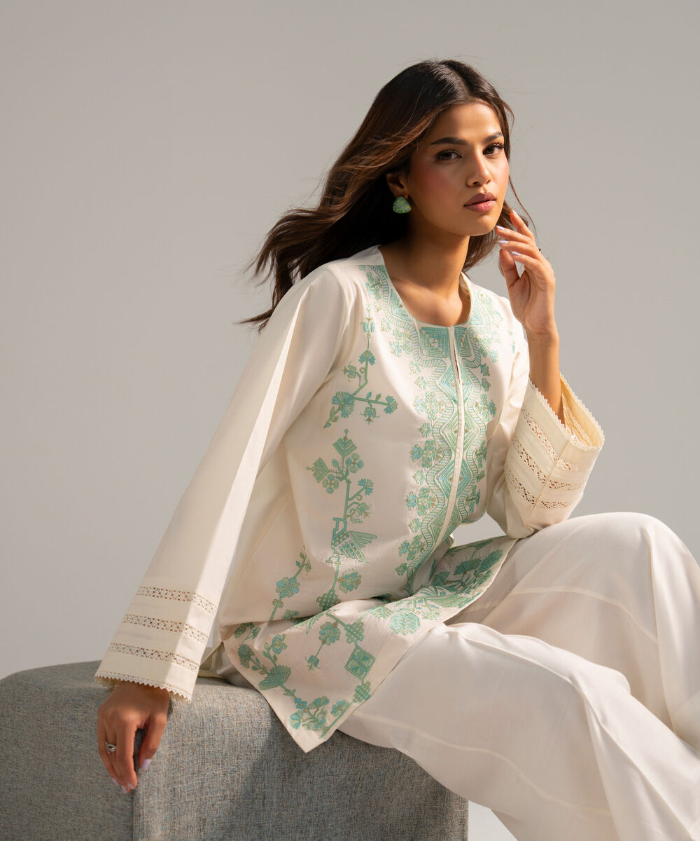 Women's RTW Poplin Embroidered Off White Straight Shirt